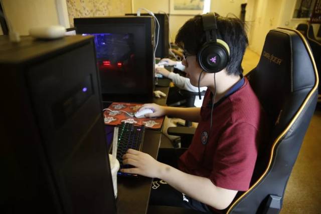 【前瞻】2025LPL春季赛季后赛LNG vs SN，LNG还要继续当强队质检员吗？