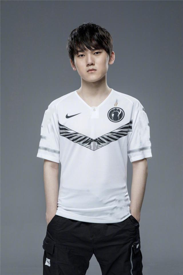 里程碑： JD Gaming 达成 LPL 10,000 次击杀！